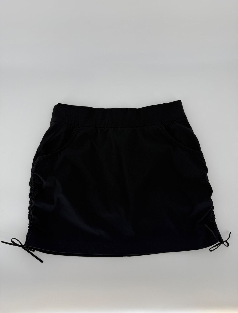 Columbia Womens Black Omni-Shield Skort Skirt Shorts Ruched Drawstring Hiking M